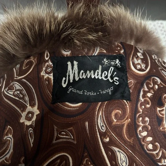 Vintage Mandel's Raccoon Fur Patchwork Leather Pea Coat Women's Size L- XL Brown - Picture 11 of 12